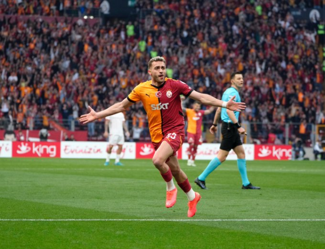 Galatasaray, Sivasspor'a gol oldu yağdı! Osimhen'den kariyer rekoru