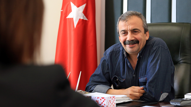 Sırrı Süreyya Önder son yolculuğuna uğurlanıyor! İşte cenaze programının detayları