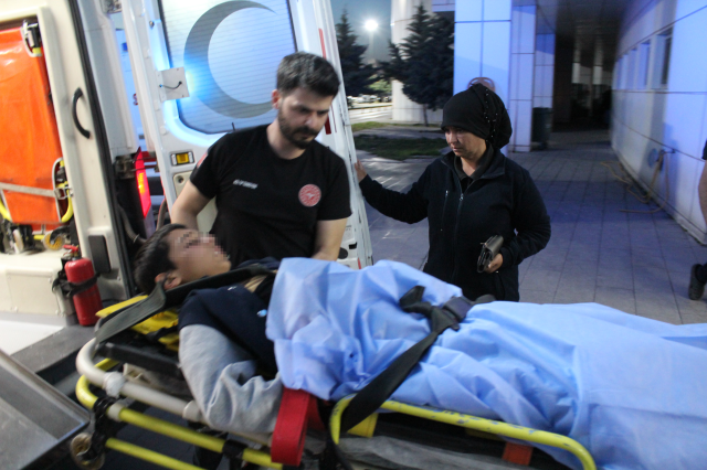 Ortaokul öğrencisi, 12 yaşındaki arkadaşını tüfekle bacağından vurdu