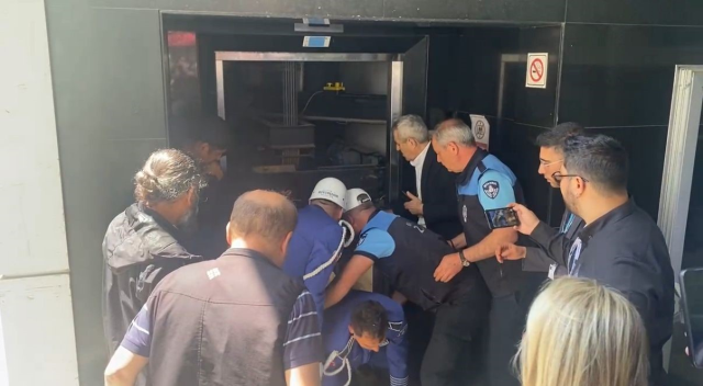 İlhan Şeşen'e veda töreninde büyük talihsizlik