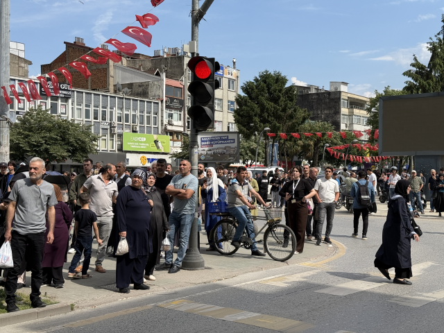 Şehir şehir gezip 100'ün üzerinde intihar girişiminde bulundu