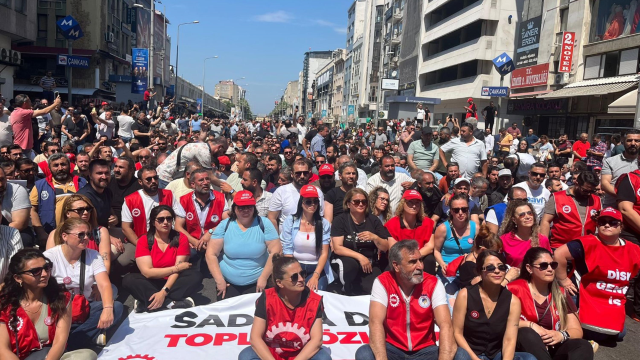 İzmir'deki grev kaosu! Belediye 59 bin TL veriyor, sendika 82 bin TL istiyor