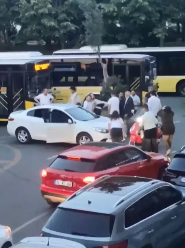 Kadınların park yeri kavgası