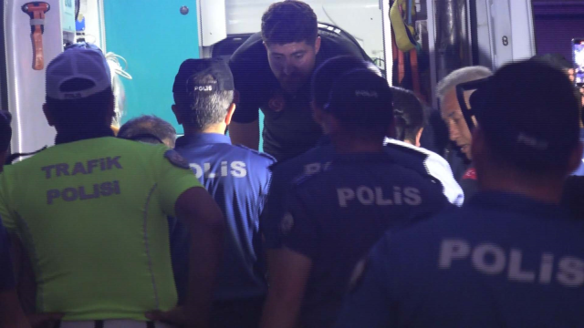 Müdahale sonrası Abdullah G. etkisiz hale getirildi.