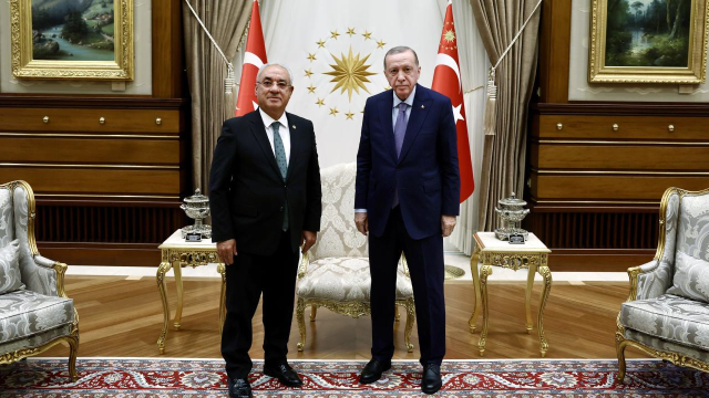 Cumhurbaşkanı Erdoğan, Saadet Partisi Genel Başkanı Arıkan'ı kabul etti