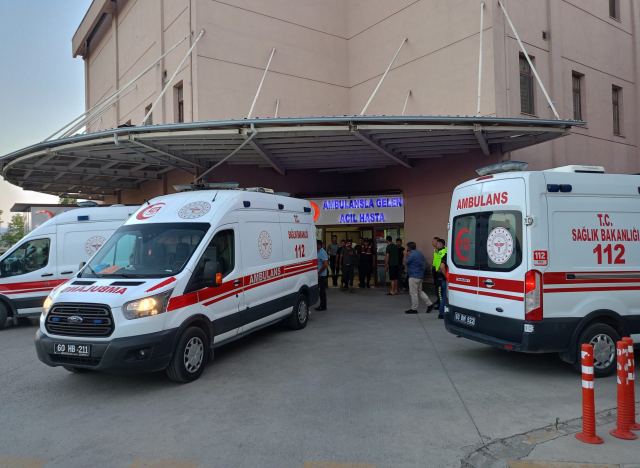 Emekli polis, piknik yaparlarken karşılaştığı 3 husumetlisini tabancayla vurdu